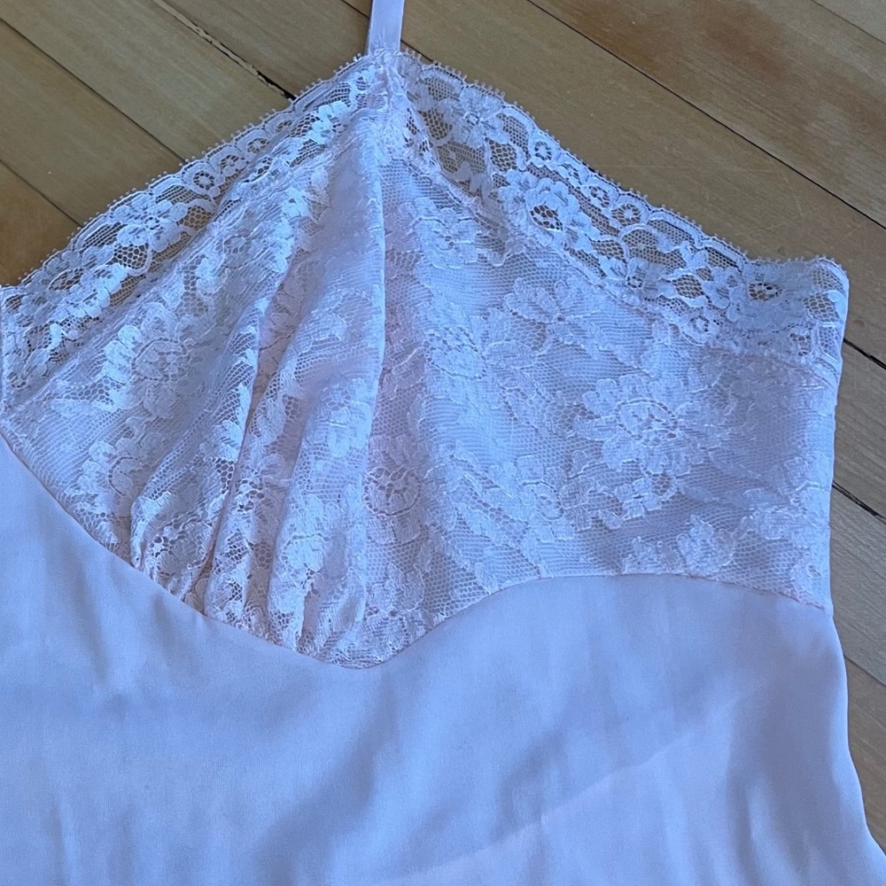 VANITY FAIR Vintage Slip Dress Lingerie Lace Midi Bridal Coquette Boho Pink - Picture 3 of 13